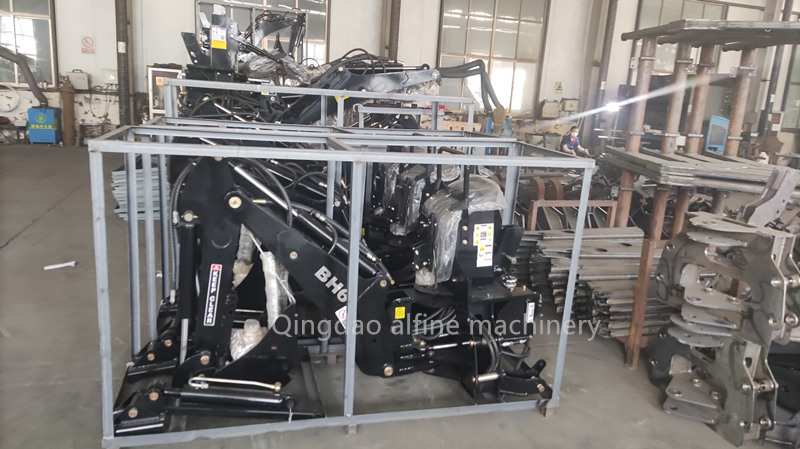 China reliable PTO backhoe tractor rear backhoe 3 point backhoe attchment